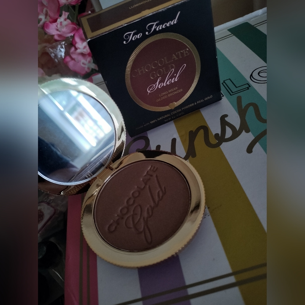 Too Faced bronzer